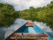 barque naviguant sur l'Amazone au Brésil