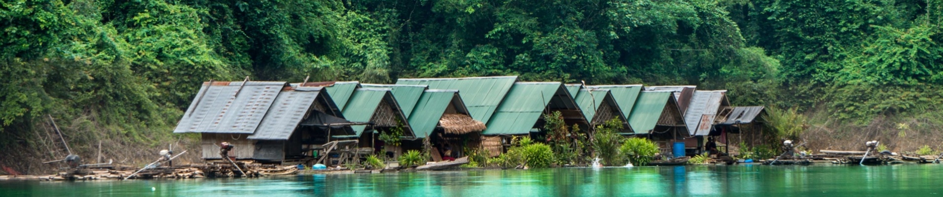 Village indigène d'Amazonie au Brésil