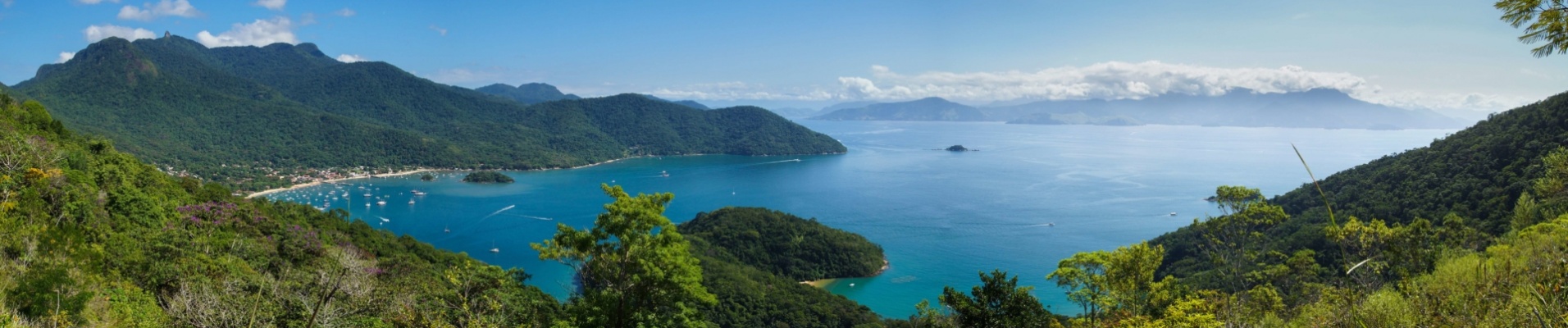 Vue panoramique de l'Ilha Grande au Brésil